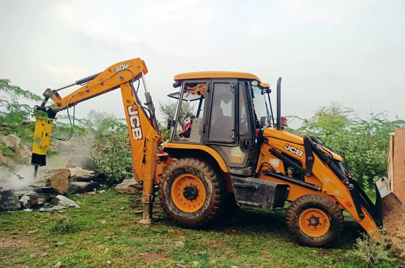 _Distributor cat skid steer warning light